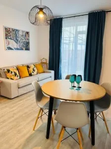 Apartament cu 2 camere de închiriat – Grădină proprie - Dumbravita