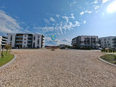 Inchiriem Apartament 3 Camere, Modern, Decomandat, Cristian - Cristian