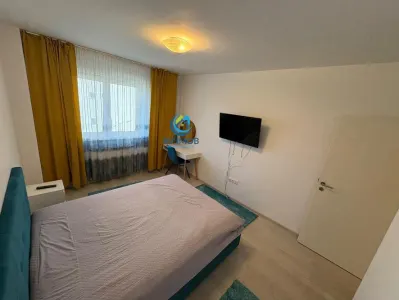 Apartament 3 camere Brașov - poza 1