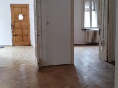 Casă București - poza 3