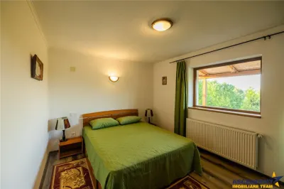 Casă 10 camere Brașov - poza 50