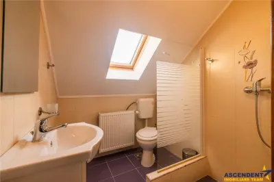 Casă 10 camere Brașov - poza 52