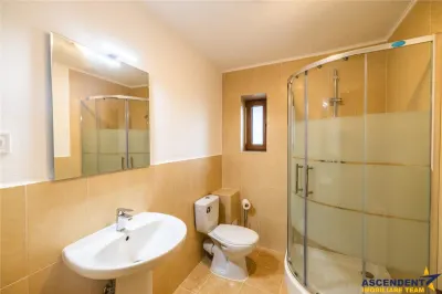 Casă 10 camere Brașov - poza 61