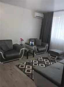 Vanzare Apartament 3 Camere Semidecomandat Resita - Bucuresti