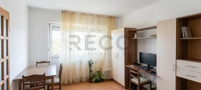 RECO Apartament cu 2 camere semidecomandat etaj 4 - Oradea