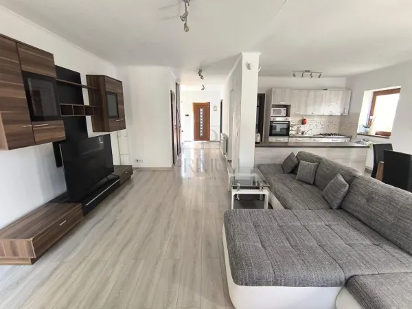Casă 3 camere Dumbrăvița - poza 3