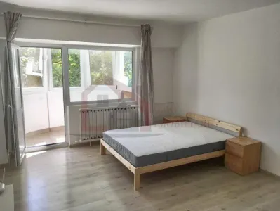 Garsonieră București - poza 1