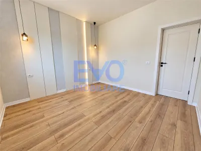 Casă 3 camere Miroslava - poza 14