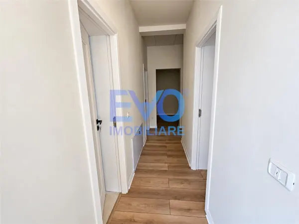 Casă 3 camere Miroslava - poza 23