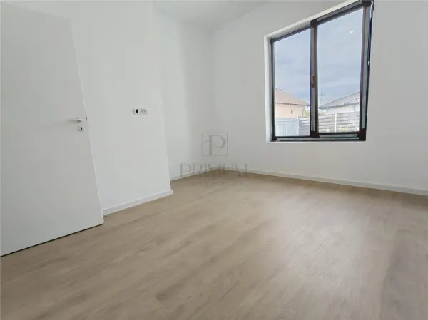 Casă 4 camere Moșnița Nouă - poza 7
