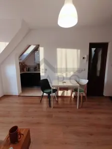 Garsonieră Sângeorgiu de Mureș - poza 9