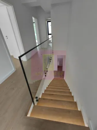 Casă 4 camere București - poza 18