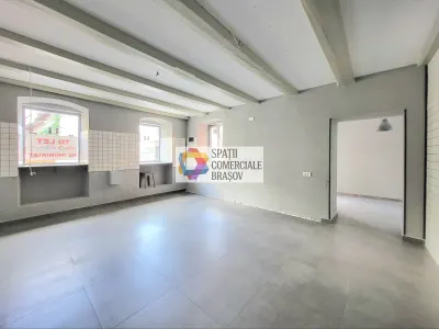 Spatiu comercial Ultracentaral Brasov - 83mp - Brasov