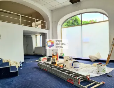 Spatiu comercial de închiriat Brasov - 70 mp # spatii-comerciale-brasov.ro - Brasov