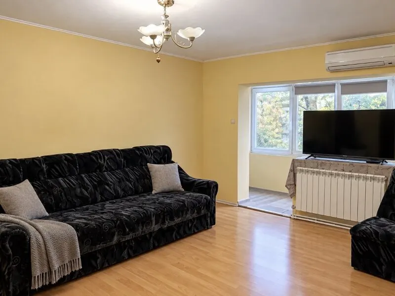 Apartament 3 camere București - poza 1