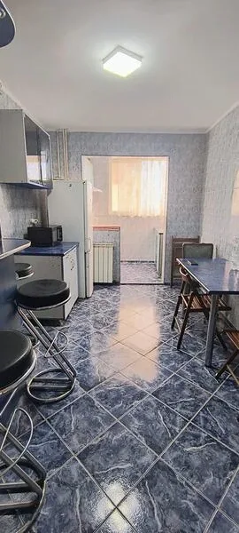 Apartament 4 camere București - poza 1