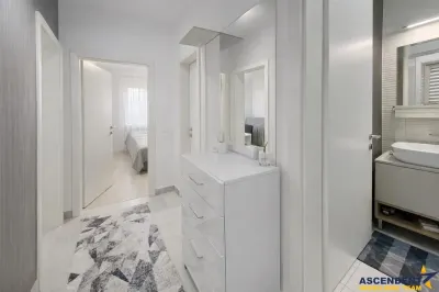 Apartament cu 2 camere de inchiriat in Tractorul, Brasov – confort, eleganta si parcare proprie - Brasov
