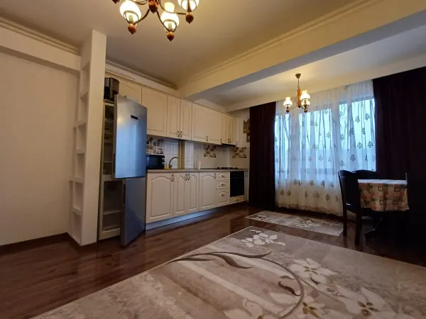 Apartament 3 camere Rediu - poza 1