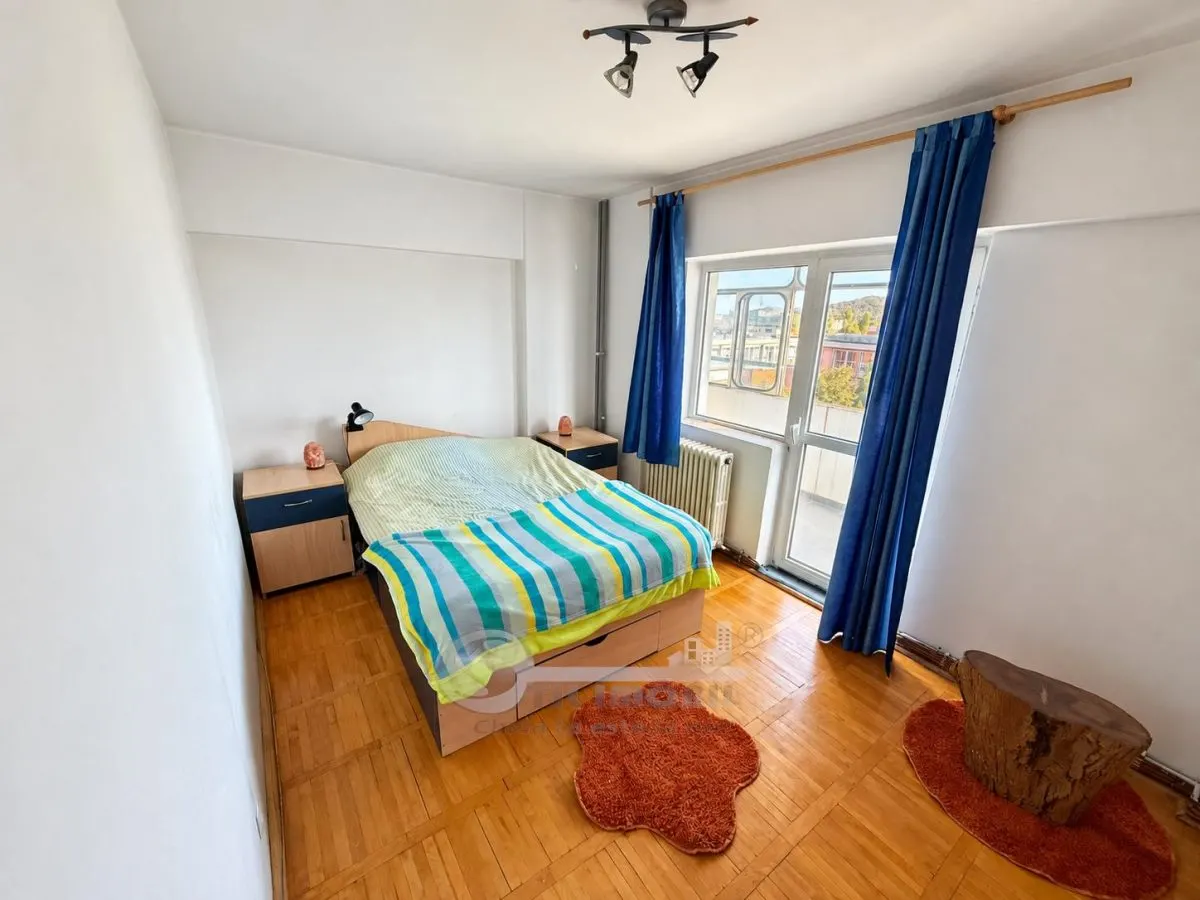 Apartament 3 camere Iași - poza 1