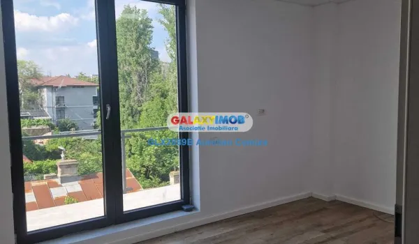 Apartament 3 camere București - poza 1