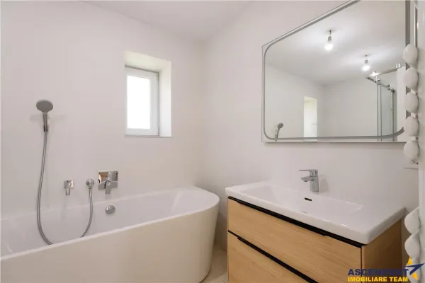 Casă 6 camere Brașov - poza 31