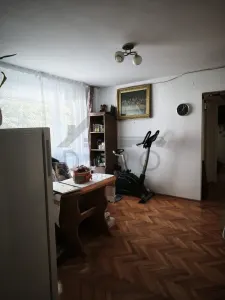 vand ap 3 camere zona Tudor - Targu Mures