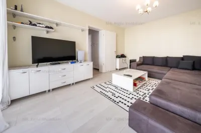 Apartament 2 camere | decomandat Kasper | Parcare si boxa incluse | - Brasov
