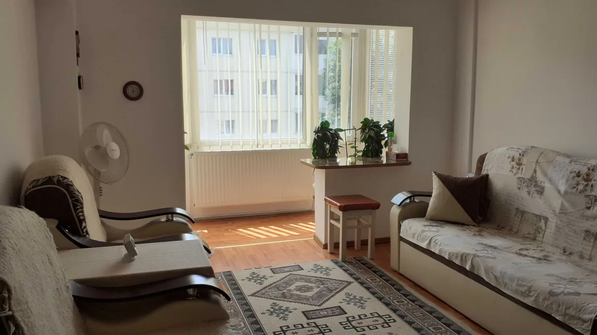 Apartament 2 camere, decomandat,confort I - Brasov
