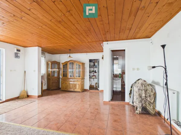 Casă 9 camere Nojorid - poza 29