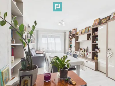 Apartament 4 camere, spațios pentru familie - Oradea