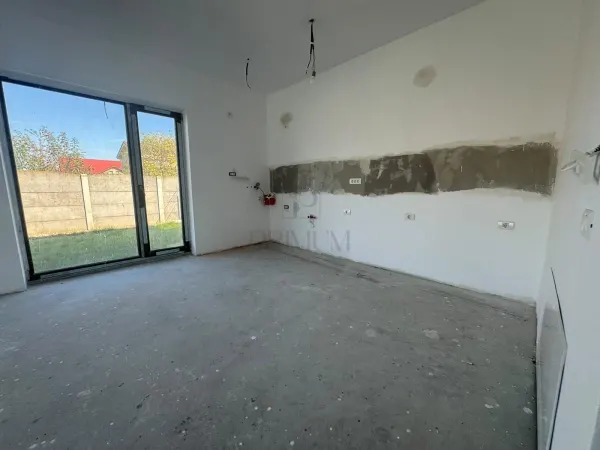 Casă 4 camere Moșnița Nouă - poza 16
