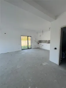Casă 4 camere Moșnița Nouă - poza 6