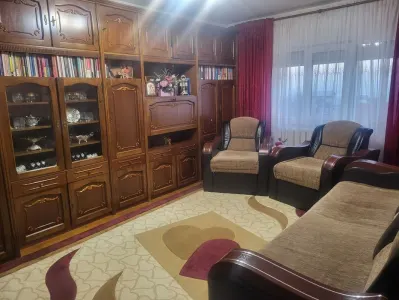 Apartament 3 camere Obcini - Suceava