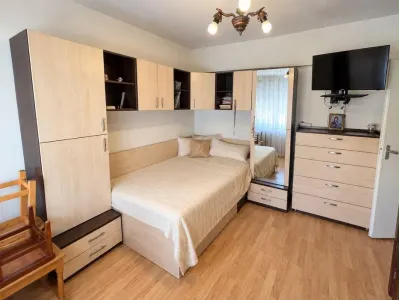 Apartament 3 camere București - poza 2