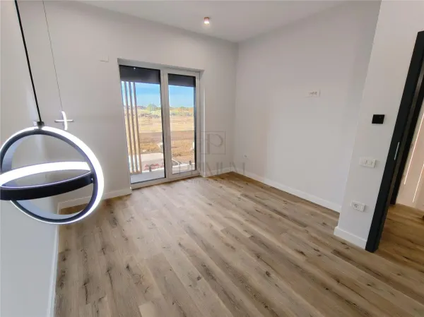 Casă 4 camere Moșnița Veche - poza 5