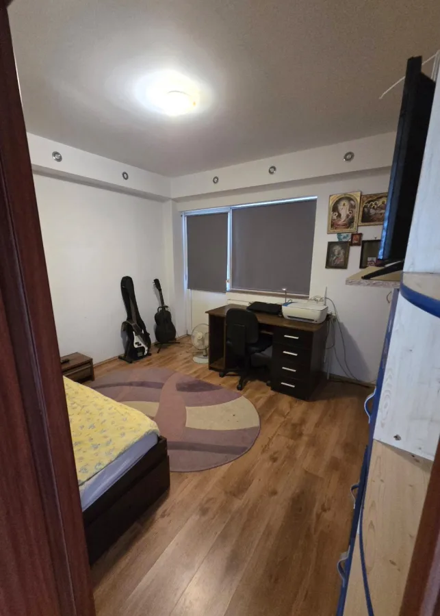 Casă 10 camere Popești-Leordeni - poza 12