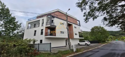 Apartament 2 camere decomandat zona  linistita 72 mp aproape de centrul istoric - Baia Mare
