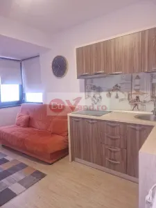 De inchiriat apartament cu 2 camere bloc nou, Anul revolutiei, et.1, 450 E - Galati