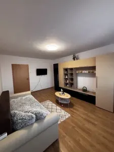 Apartament de vanzare 2 camere pivnita Sibiu Mihai Viteazul - Sibiu
