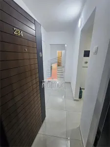Apartament 3 camere decomandat, renovat recent-centrala proprie - Bucuresti
