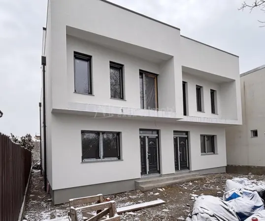 Casă 5 camere Oradea - poza 1