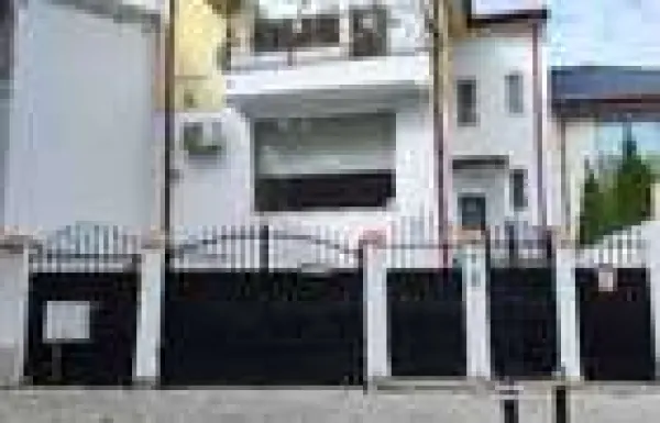 Casă 5 camere București - poza 1
