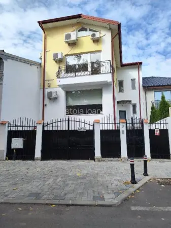 Casă 5 camere București - poza 2