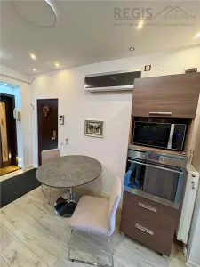 Apartament 2 Camere Central Bloc tip Vila - Brasov