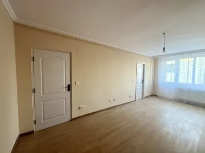 Vând garsoniera confort 1 - recent renovata - Satu Mare