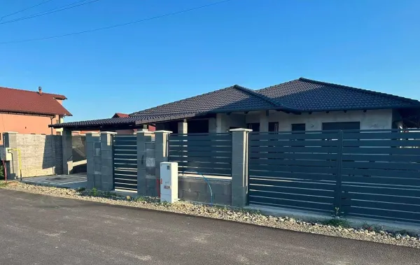 Casă 3 camere Păulești - poza 1