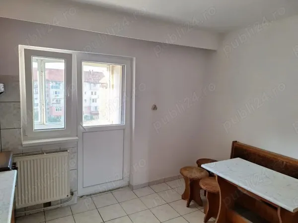 Apartament 2 camere Satu Mare - poza 2