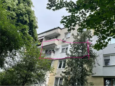 BRASADAS vinde ap 3 cam Carpati 1 la etajul 3/4. - Satu Mare