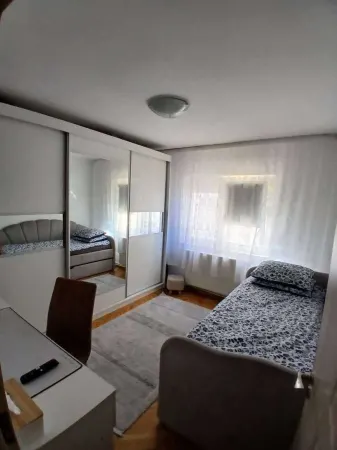 Apartament 3 camere Satu Mare - poza 5