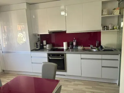 BRASADAS vinde ap 2 cam etaj 4/4 in Carpati 2. - Satu Mare